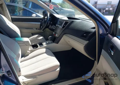 2013 Subaru Outback 2.5I Premium из США, поврежденный, VIN 4S4BRBCC1D3278342